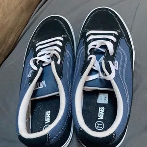Men’s Size 11 Vans